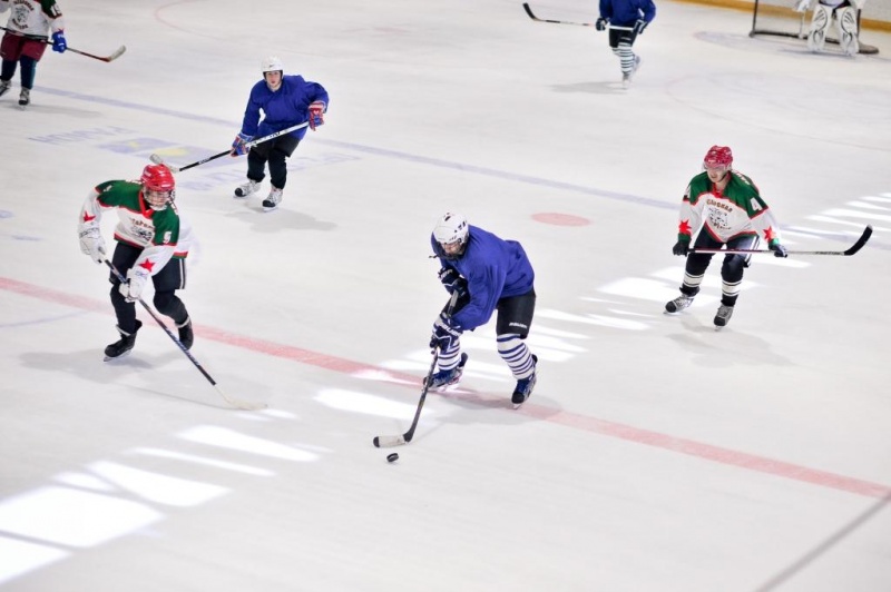 «Газпром нефть Оренбург» одержал победу в хоккейном матче